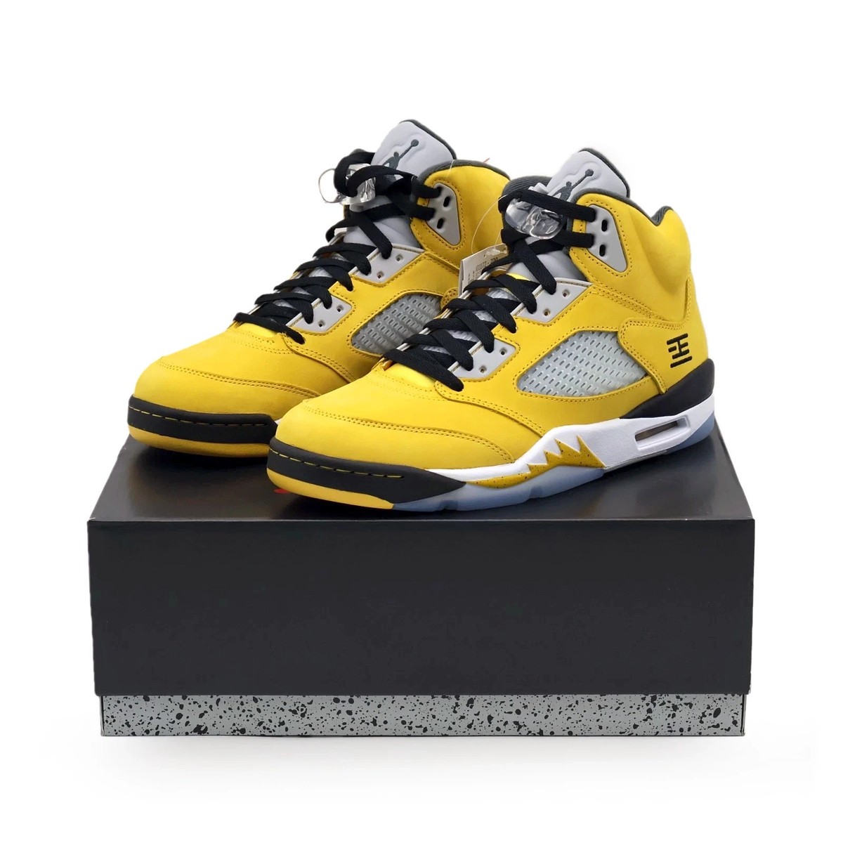 IO3372-700 Nike Air Jordan 5 Retro Tokyo 23 Yellow Wolf Grey Black