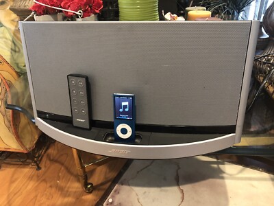 BOSE SoundDock 10 Speaker System For iPod &iPhone 4/4S Bose Sound