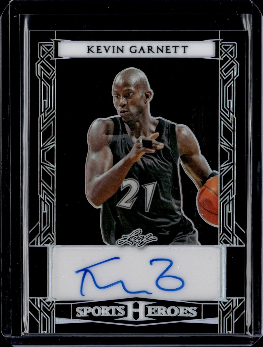 Kevin Garnett Basketball Autographed Sports Trading Cards