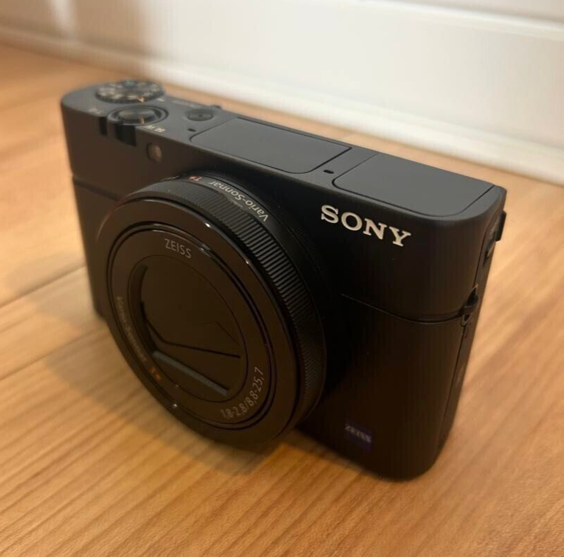N-MINT in Box] Sony DSC-RX100 M3 20.1 MP CyberShot Digital Camera