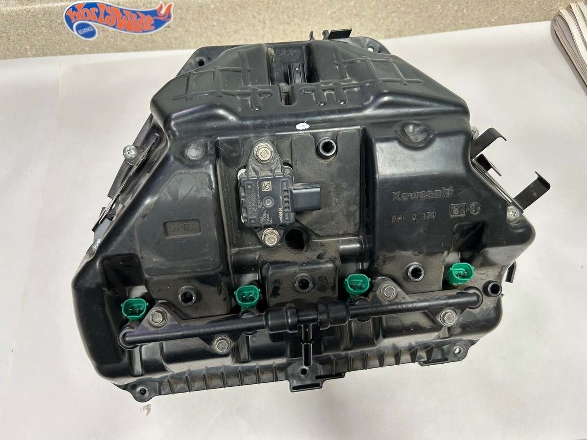 2016-2019 KAWASAKI NINJA ZX-10R ZX10 OEM AIRBOX AIR INTAKE | eBay