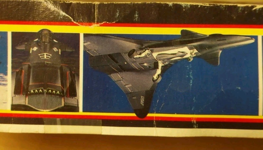 F-19 Stealth Fighter Mystery Plane 1987 1:48 Scale MONOGRAM Model