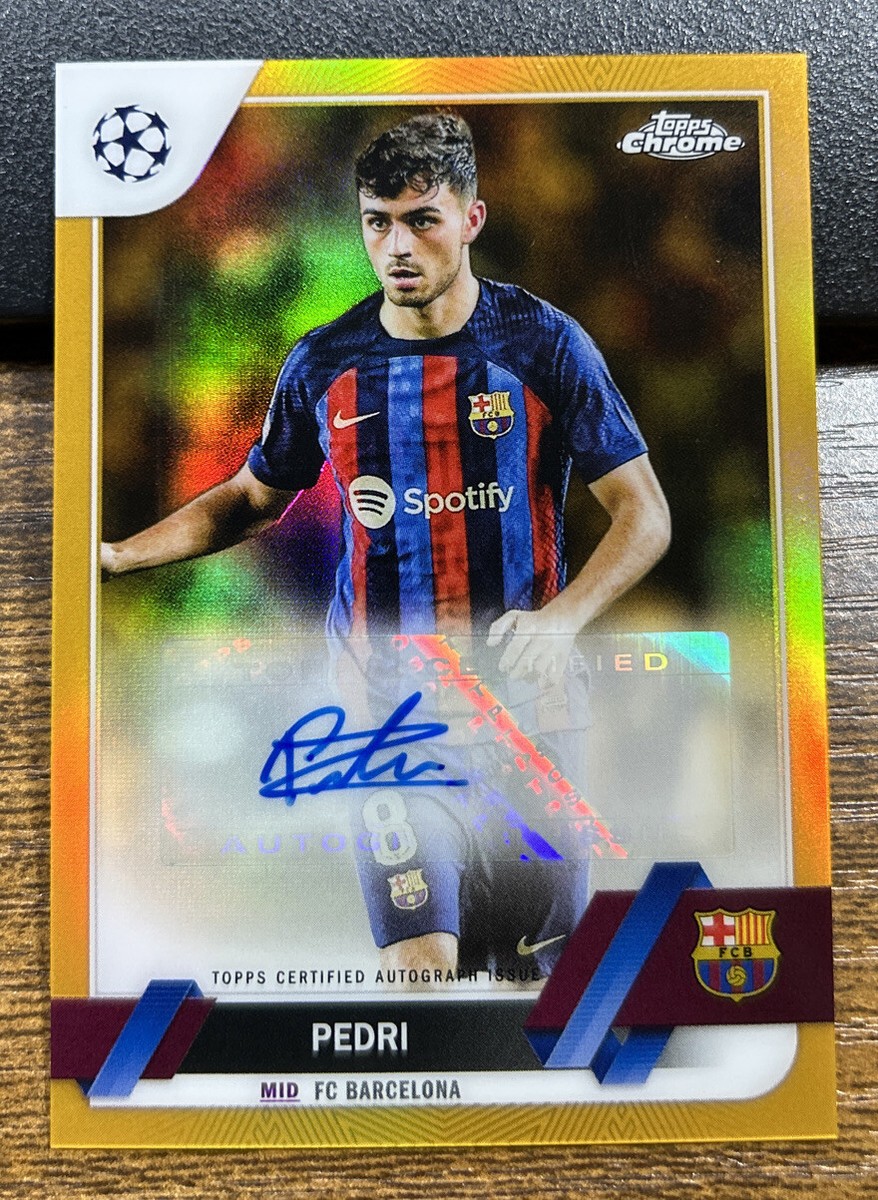 Pedri 2022-23 Topps Chrome UEFA Club Competitions Gold #/50 Auto