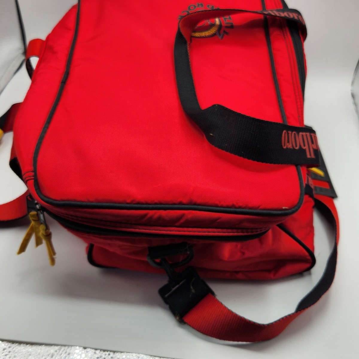 Vintage Marlboro Adventure Team Lizard Rock Insulated COOLER