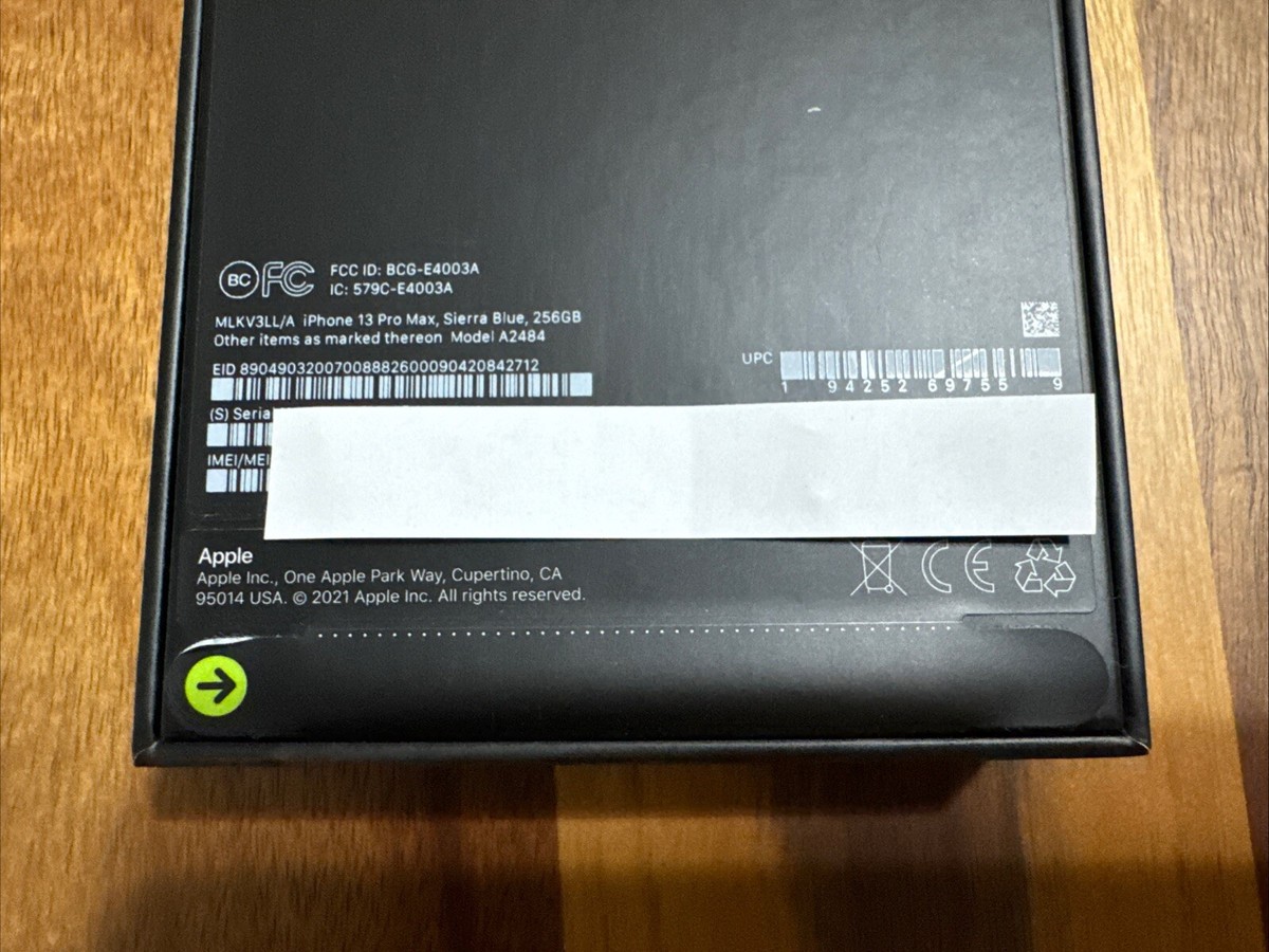 Apple iPhone 13 Pro Max - 256 GB - Sierra Blue (Unlocked) New