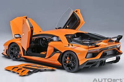 Autoart 79218 1/18 LAMBORGHINI AVENTADOR SVJ ARANCIO ATLAS / PEARL