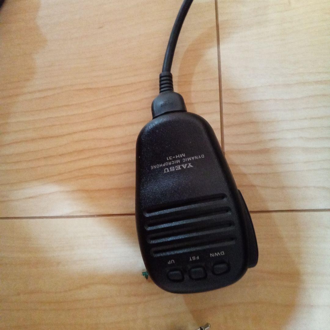 YAESU ヤエス FT-897M HF/VHF/UHF TRANSCEIVER RigPix Database