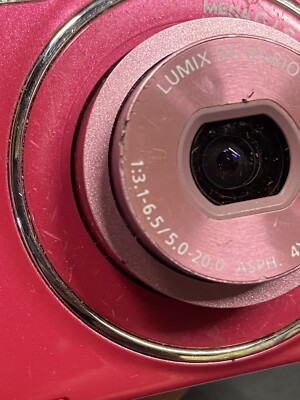 Panasonic LUMIX DMC-S2 Pink Digital Camera. 4X Zoom Optical Image
