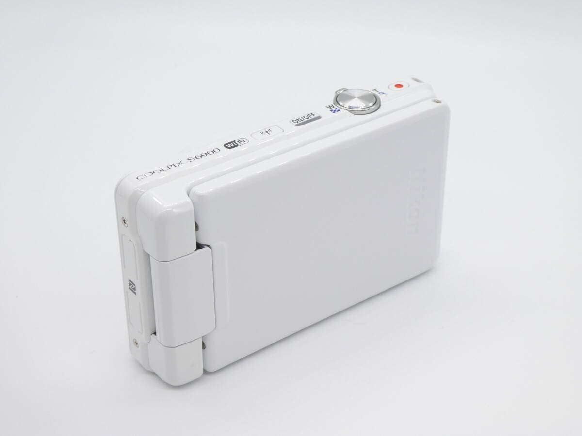 Nikon Coolpix S6900 White Digital Camera | eBay
