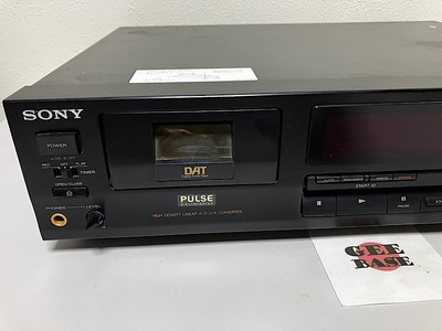 Sony DTC-690 Digital Audio Tape DAT Deck Player Recorder Free