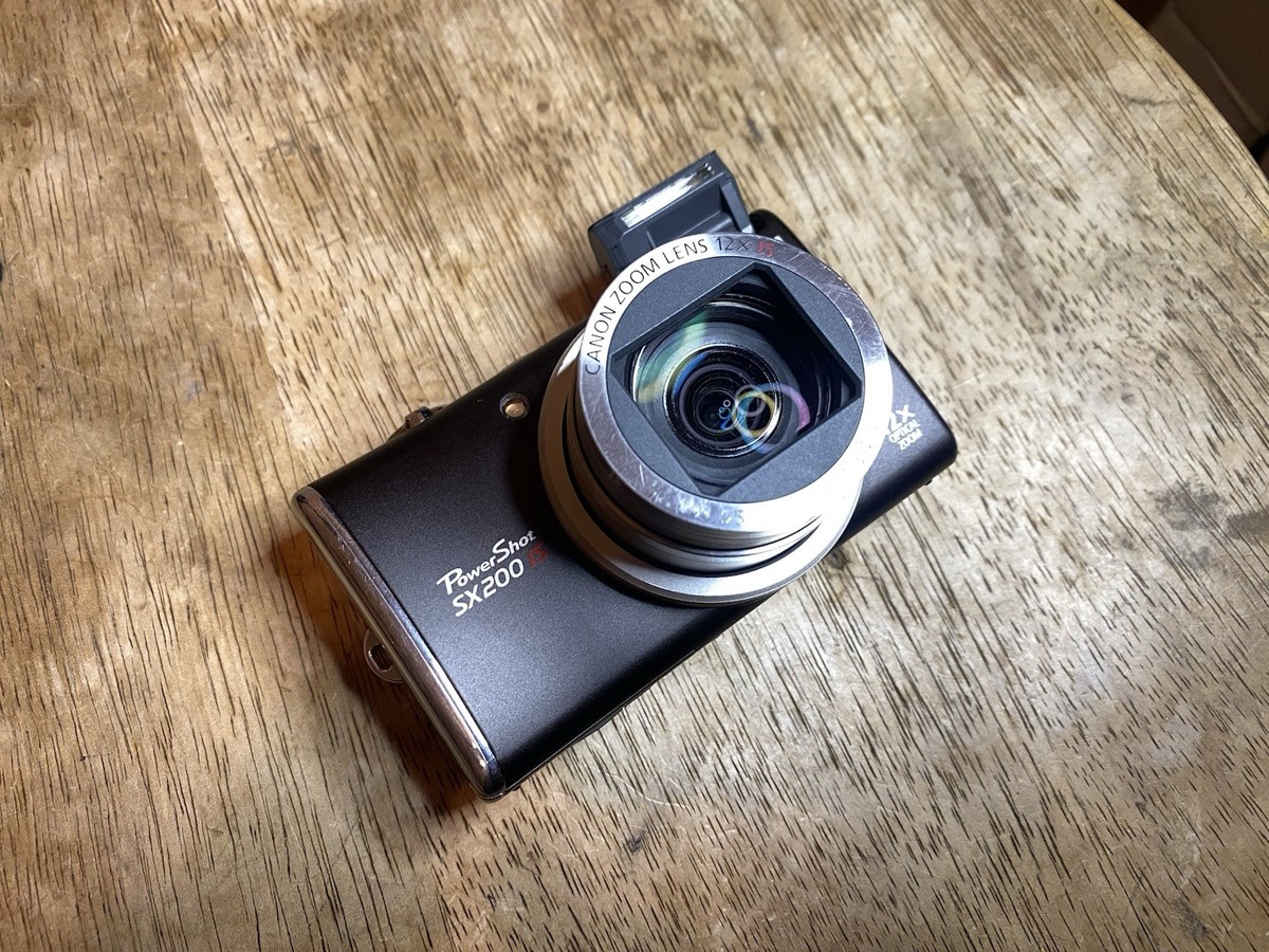 Canon PowerShot SX200 IS 12.1MP Digital Camera TESTED Working NO