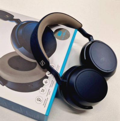 Sennheiser Momentum 4 Wireless Noise-Canceling Headphones | Denim