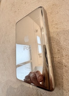 Apple iPod Classic 120GB MB562J/A the 6th generation New Battery