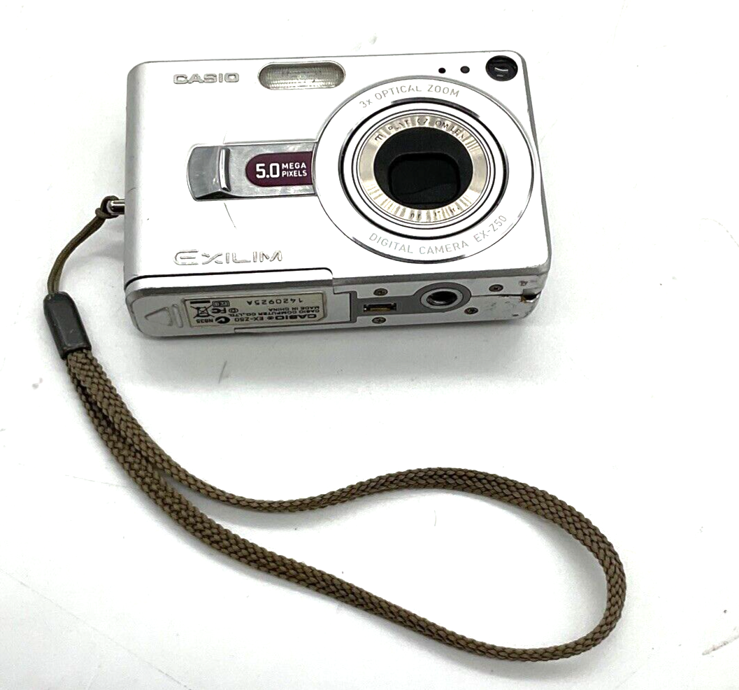 CASIO カシオ EXILIM EX-ZR50 デジカメ ジャンク 動作未確認 CASIO