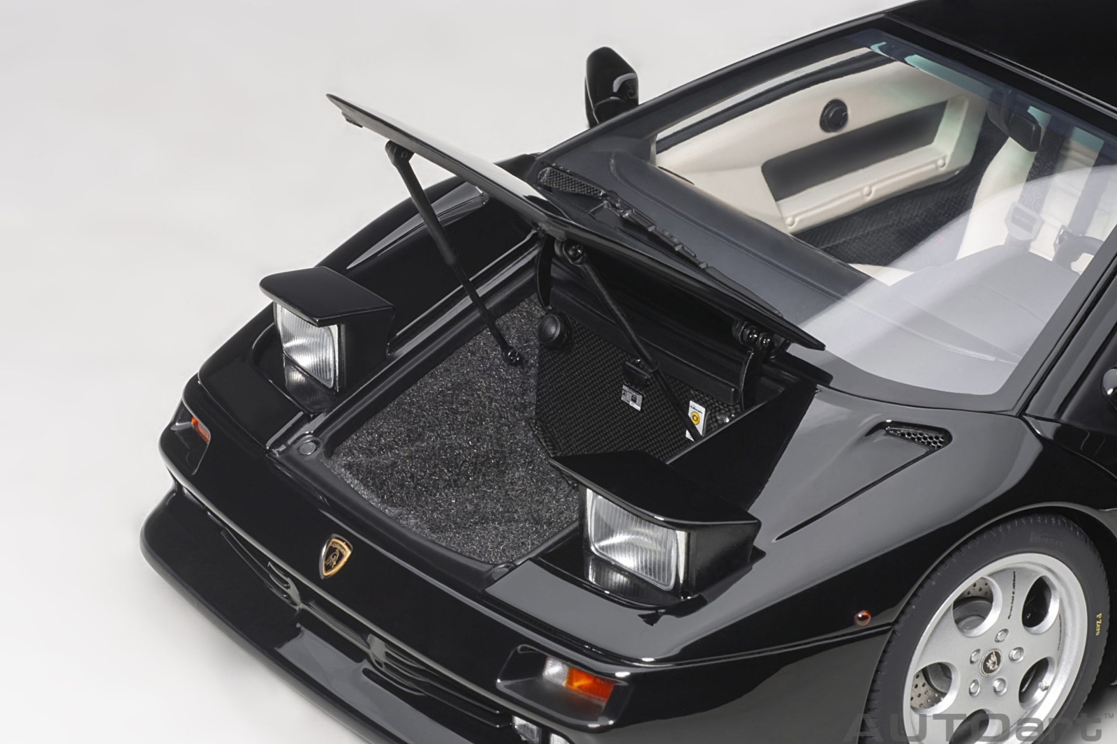 1/18 Lamborghini Diablo SE30 Deep Black MET Model Car Composite By