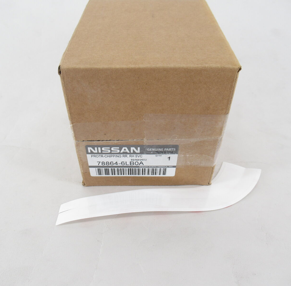 Genuine OEM Nissan 78864-6LB0A Passenger RH Rear Chip Protector