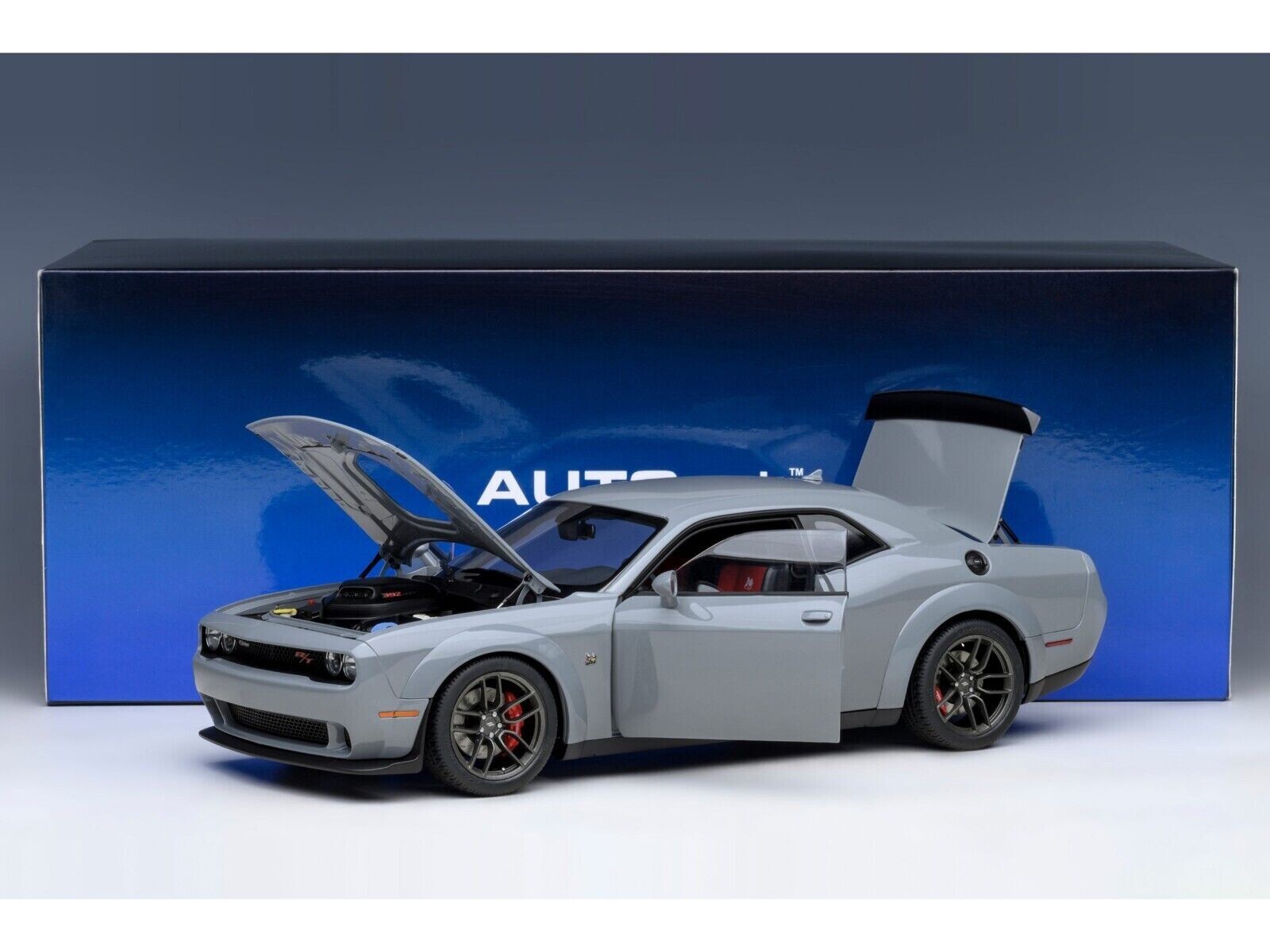 1/18 Dodge Challenger R/T Scat Pack Widebody Smoke Show 2022 By