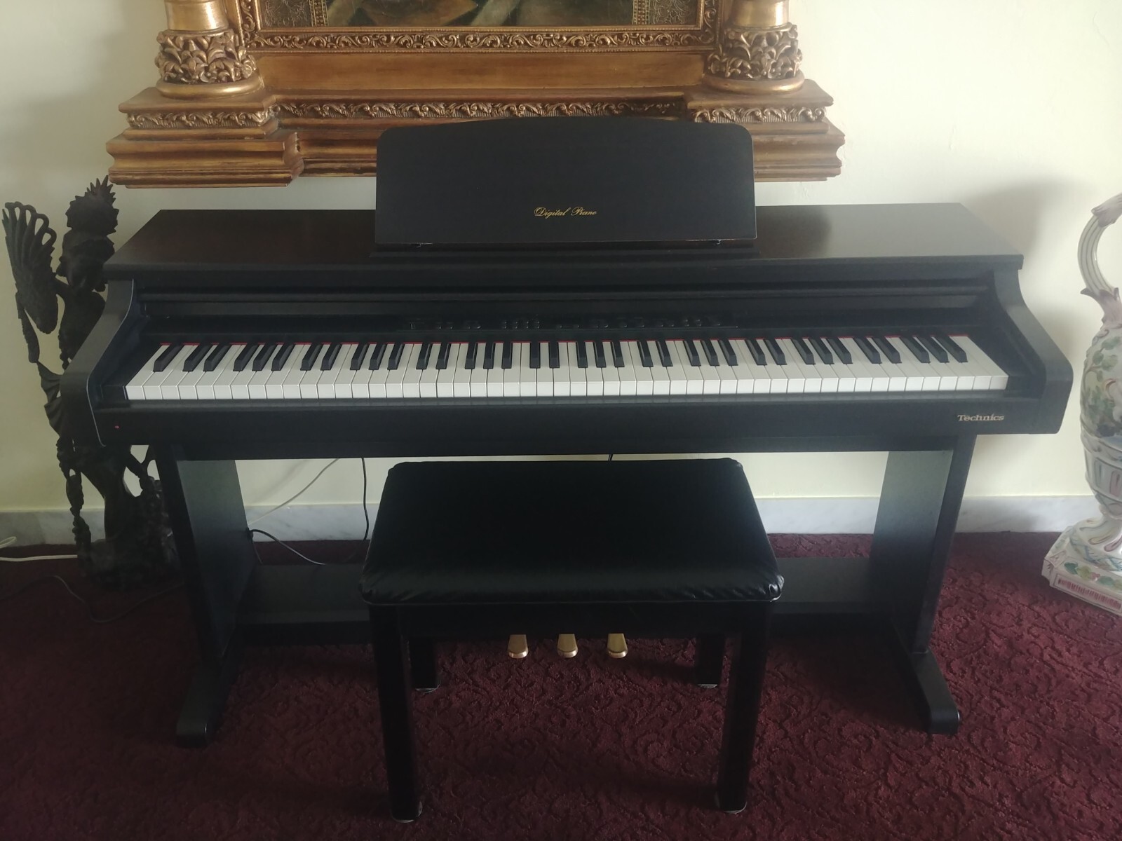 Technics Digital Piano sx-PX204 and Technics Bench Dark Red Wood