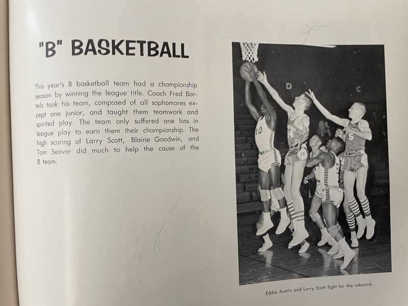 入手不可能！Football Yearbook '02-'03と03-'04二冊 入手不可能