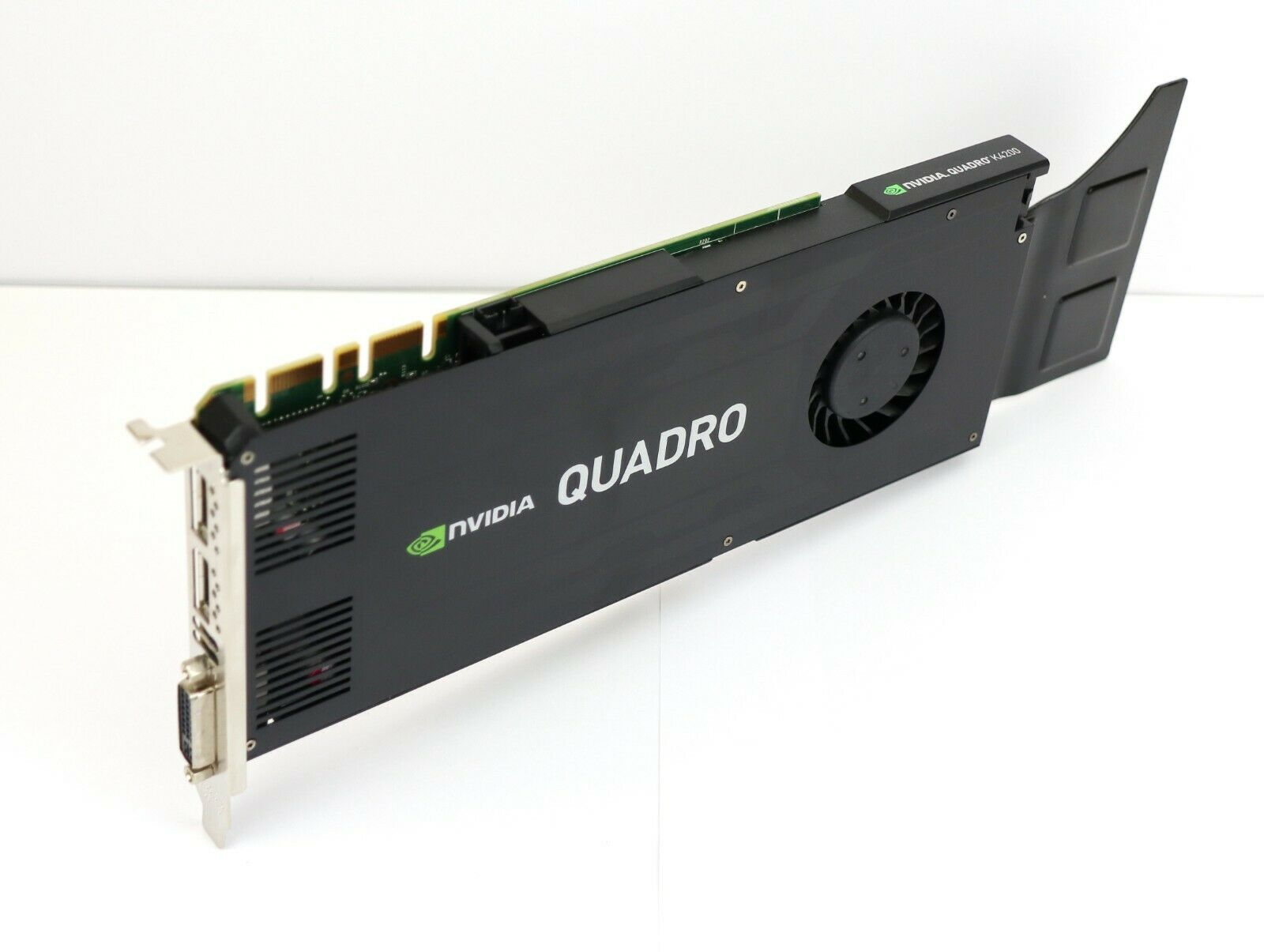 NVIDIA Quadro K4200 4GB GDDR5 Graphics Video Card PCI Express 2.0