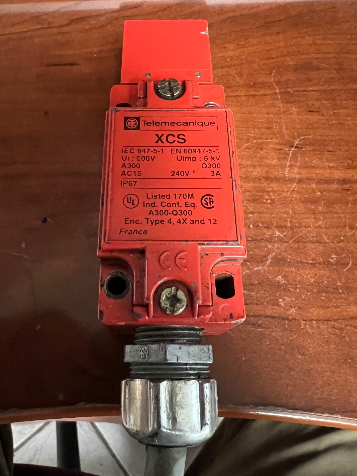 TELEMECANIQUE XCS SAFTEY SWITCH IEC/EN 60947-5-1 | eBay