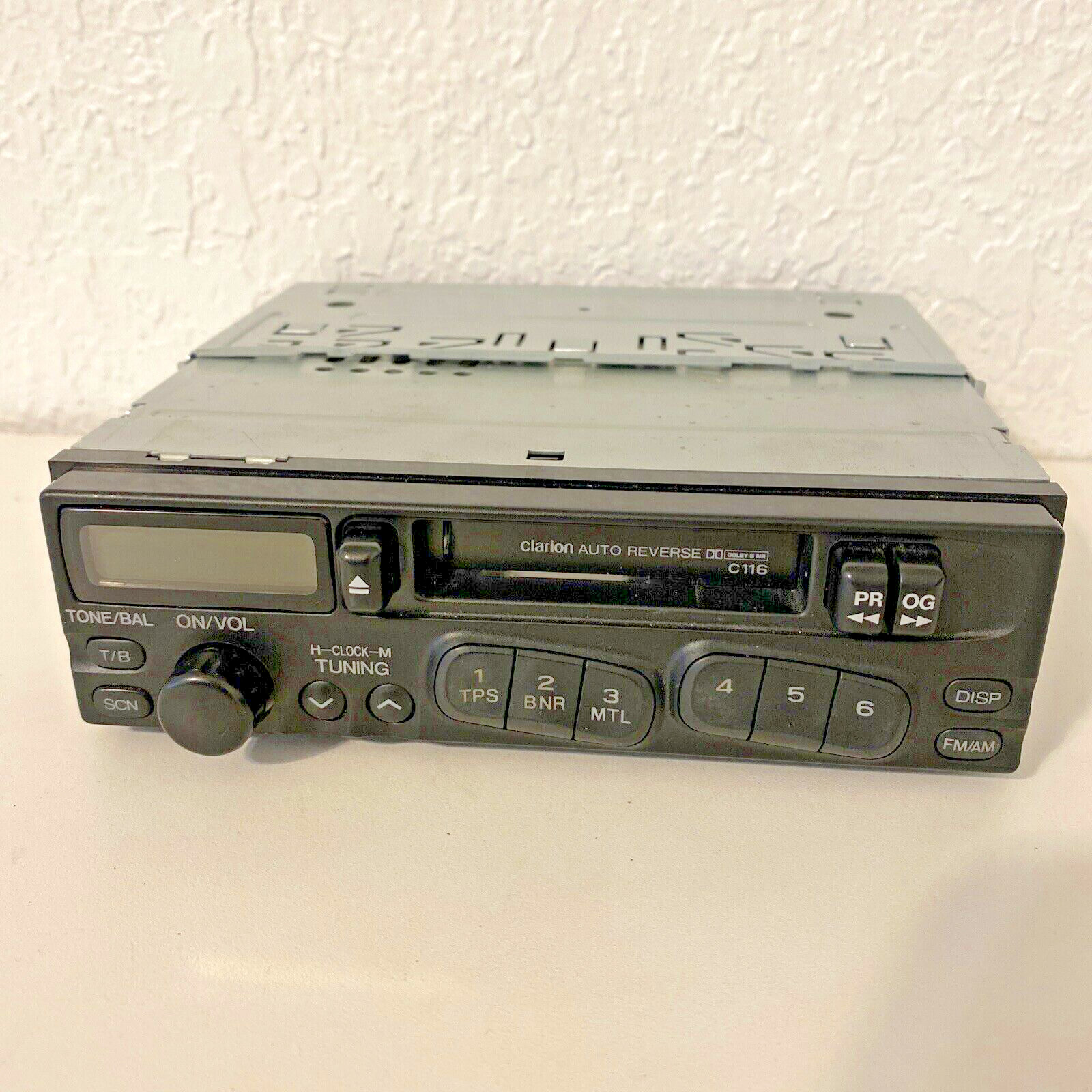 Subaru OEM Stereo Cassette FM/AM Radio 1997-2001 Clarion C116 PF