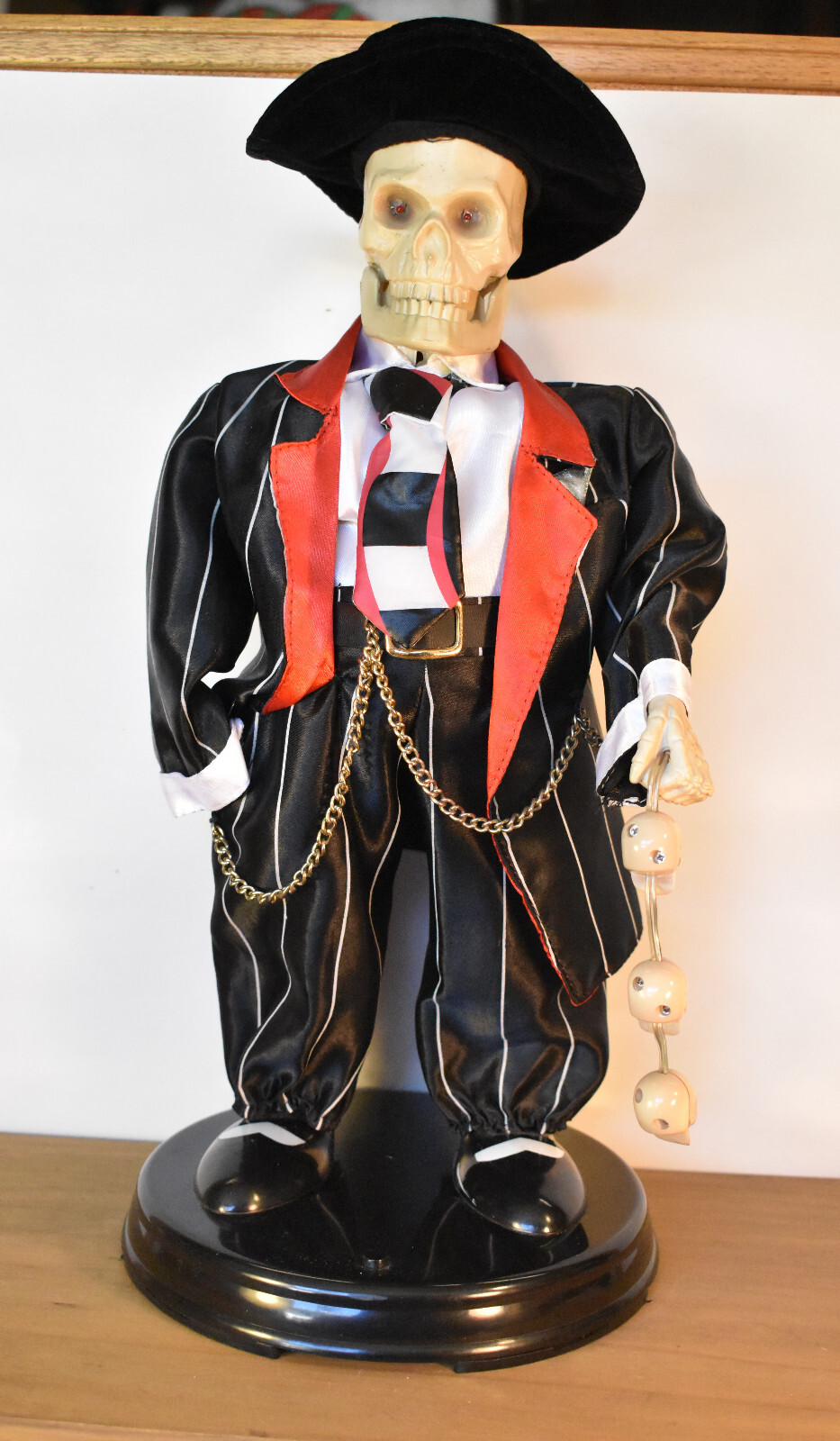 Gemmy Gangster Zoot Suit Dancing Skeleton Singing Halloween READ