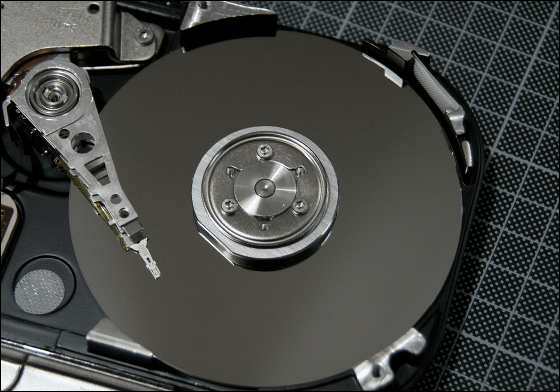 世界初の8TB HDDをSeagateが出荷開始 - GIGAZINE