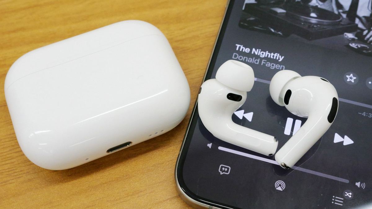 前世代からノイズキャンセリング性能が2倍に向上したApple「AirPods