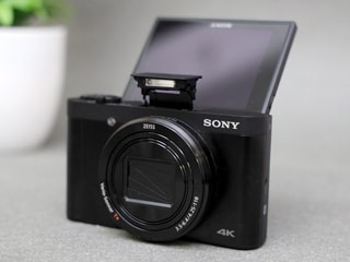 Sony Cybershot DSC-WX800 Review | Gadgets 360