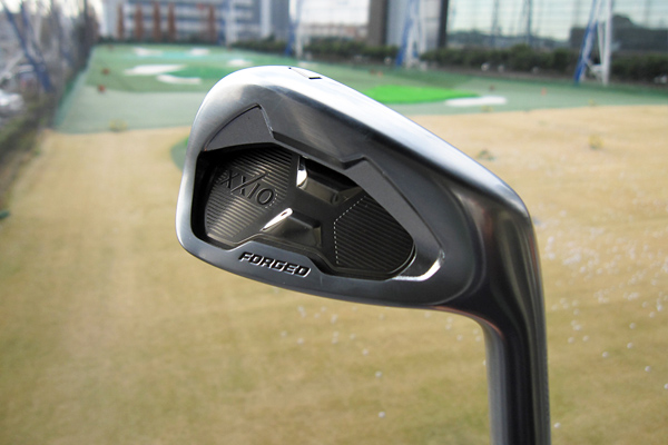 飛ばせる軟鉄鍛造アイアン」ダンロップ ゼクシオ フォージド アイアン