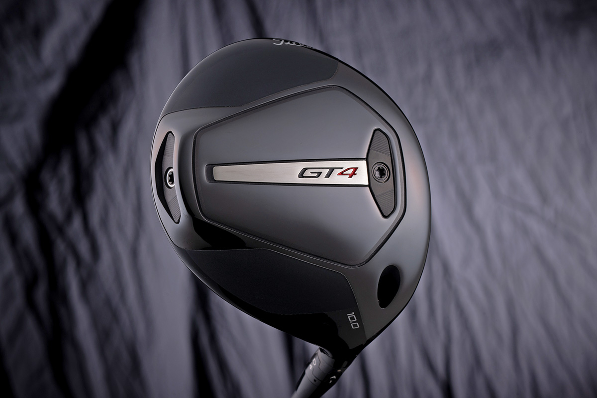 ダウンスイングから加速する超ロースピンモデル タイトリスト「GT4