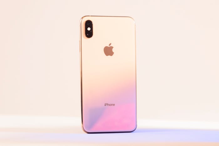 iPhone XS Max Review: Apple's Biggest Isn't Always Better
