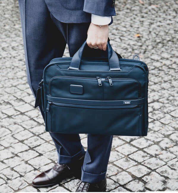 SHIPS別注】TUMI: 完全別注モデル『ALPHA 3』ミッド 3WAY バッグ