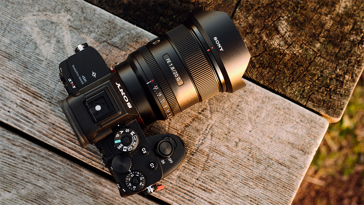 Sony FE 20mm F1.8 G Review | PCMag