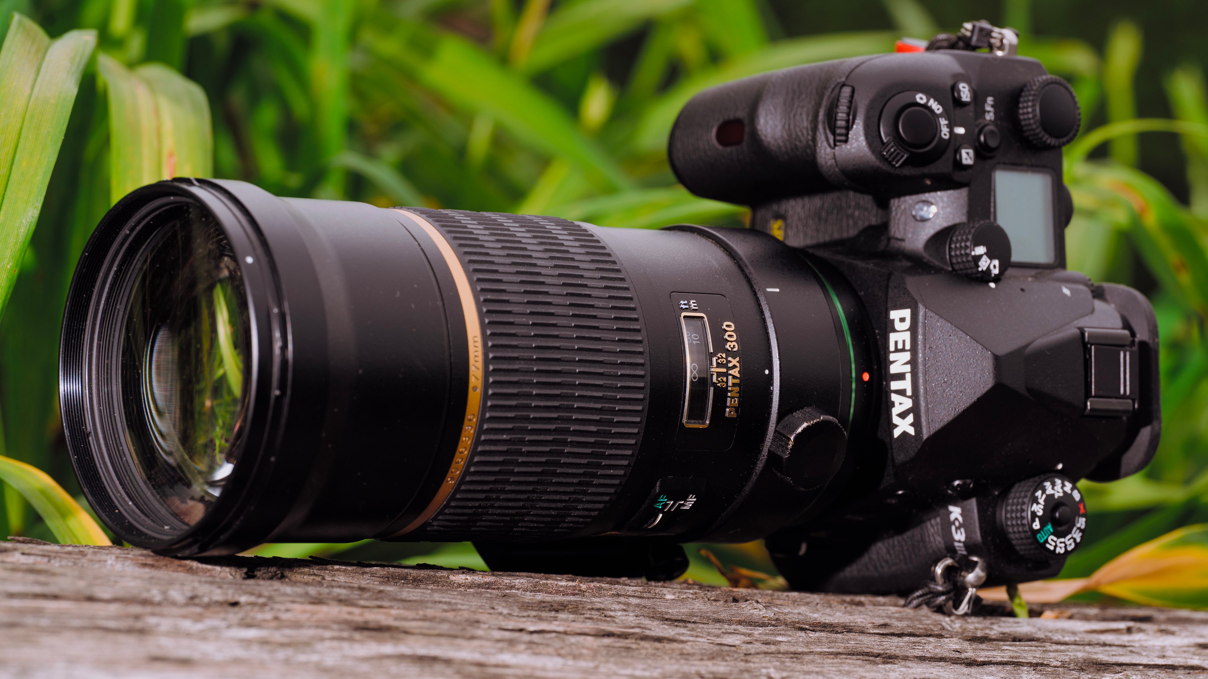 Pentax SMC DA* 300mm F4 ED[IF] SDM Review | PCMag
