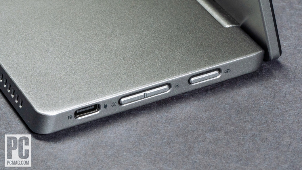 Dell 14 Portable Monitor (C1422H) Review | PCMag