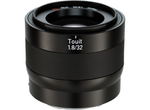 Carl Zeiss Touit 1.8/32 Review | PCMag
