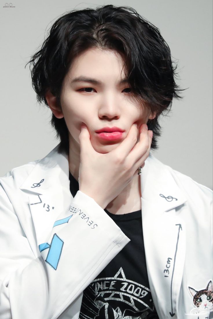 Pin by papu on SEVENTEEN ウジ(우지 이지훈) | Woozi, Seventeen