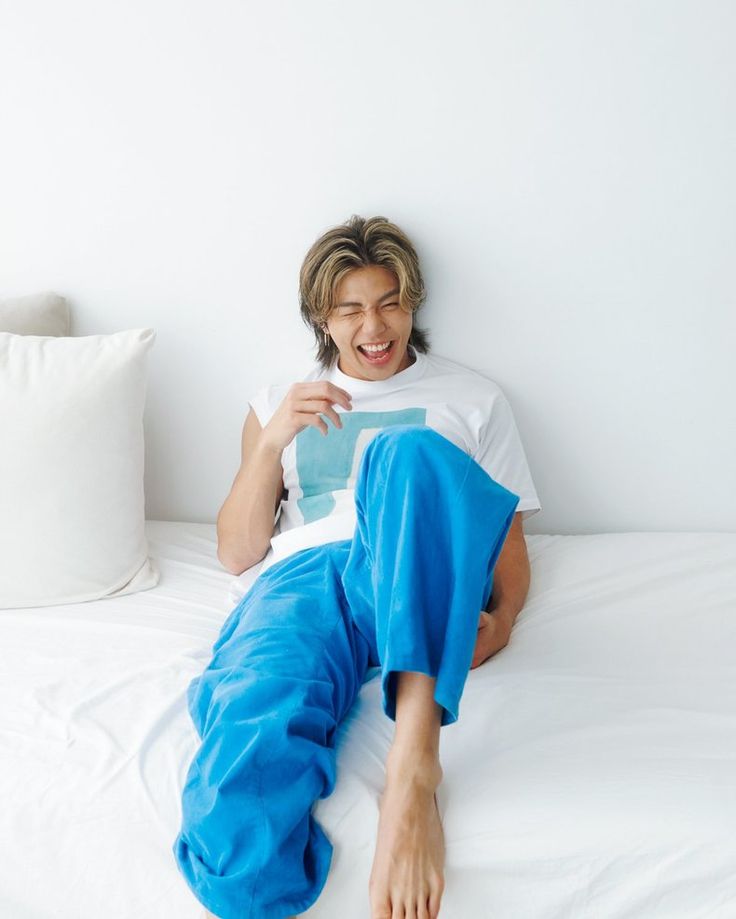 THE RAMPAGE 武知海青 クッション 武知海青 クッション 【公式通販】