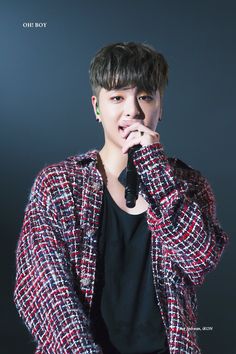 350 件の「iKON ジュネ JUNE」や「ikonジュネ」のアイデアを見つけま