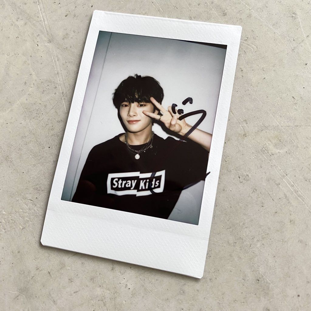 stray kids バンチャン 直筆サイン ポラロイド チェキ 【公式通販】