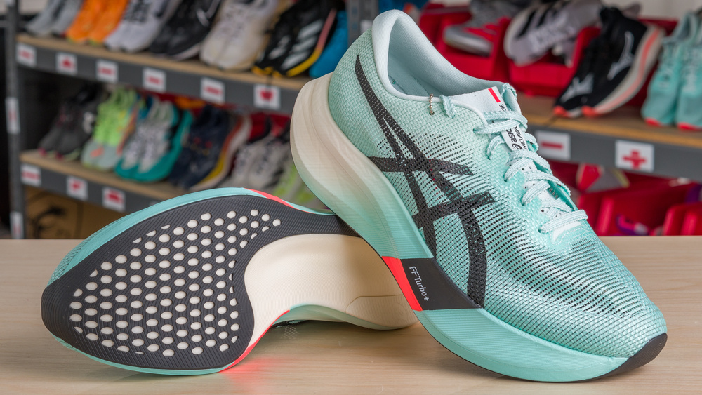 ASICS METASPEED EDGE PARIS Review - RTINGS.com