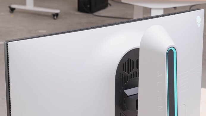 Dell Alienware AW2721D Review - RTINGS.com