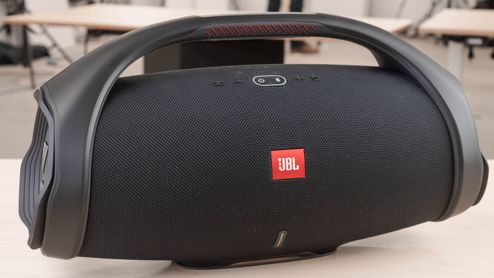 JBL Boombox 2 Review - RTINGS.com