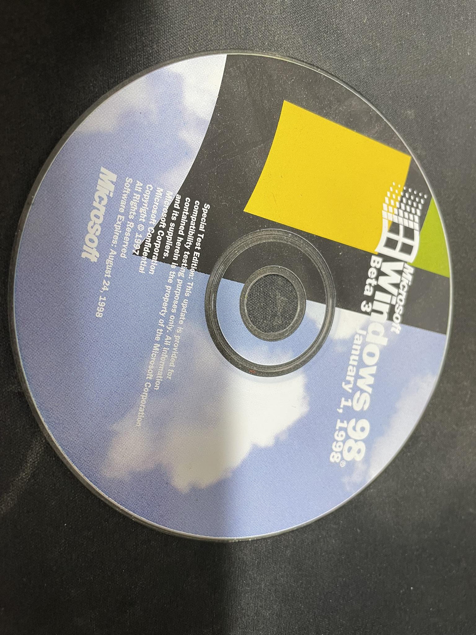 Found a weird Windows 98 Beta 3 install CD : r/vintagecomputing