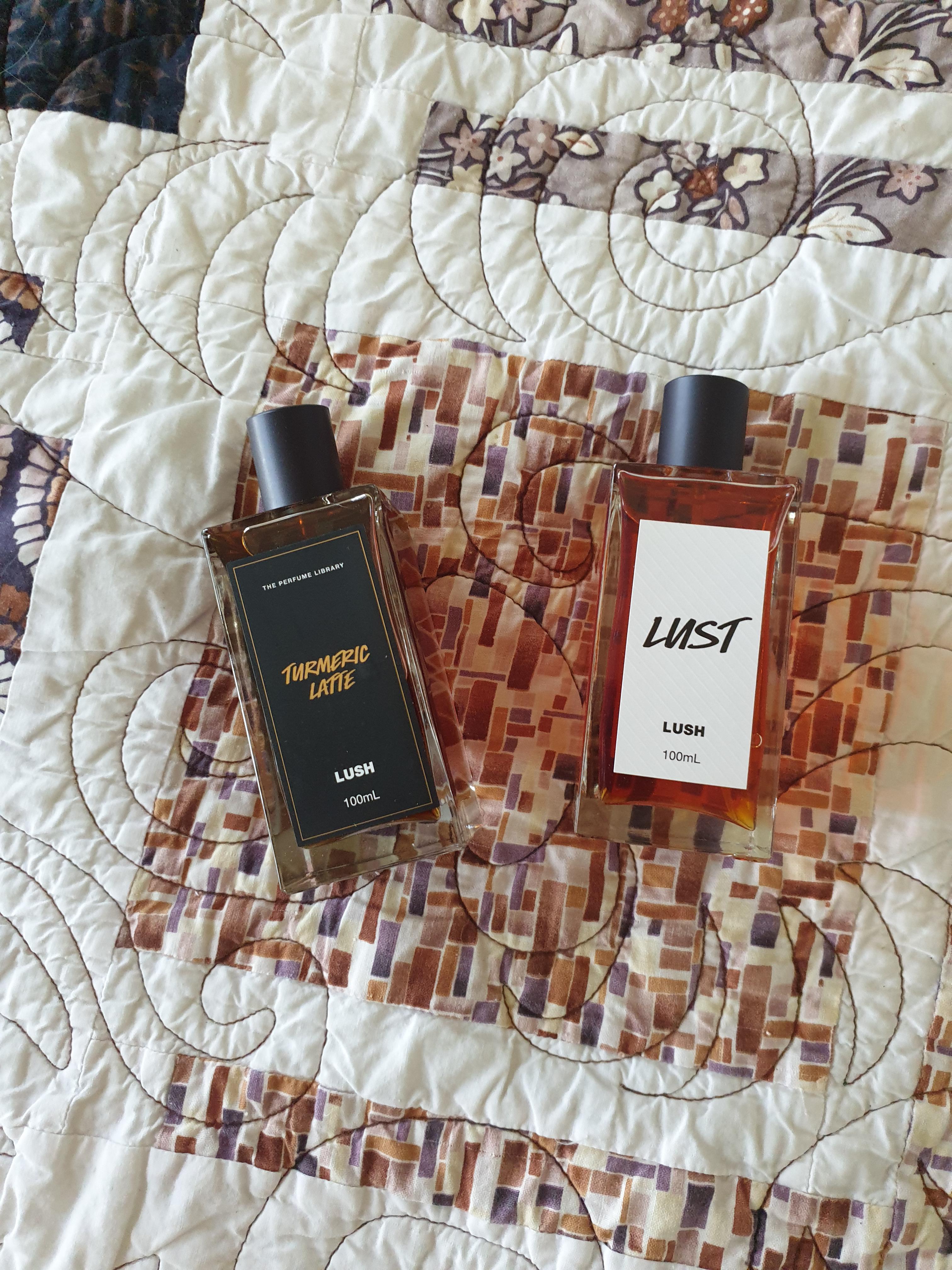 Lushファミリーのみんなへ。ターメリックラテとLust。レビューは