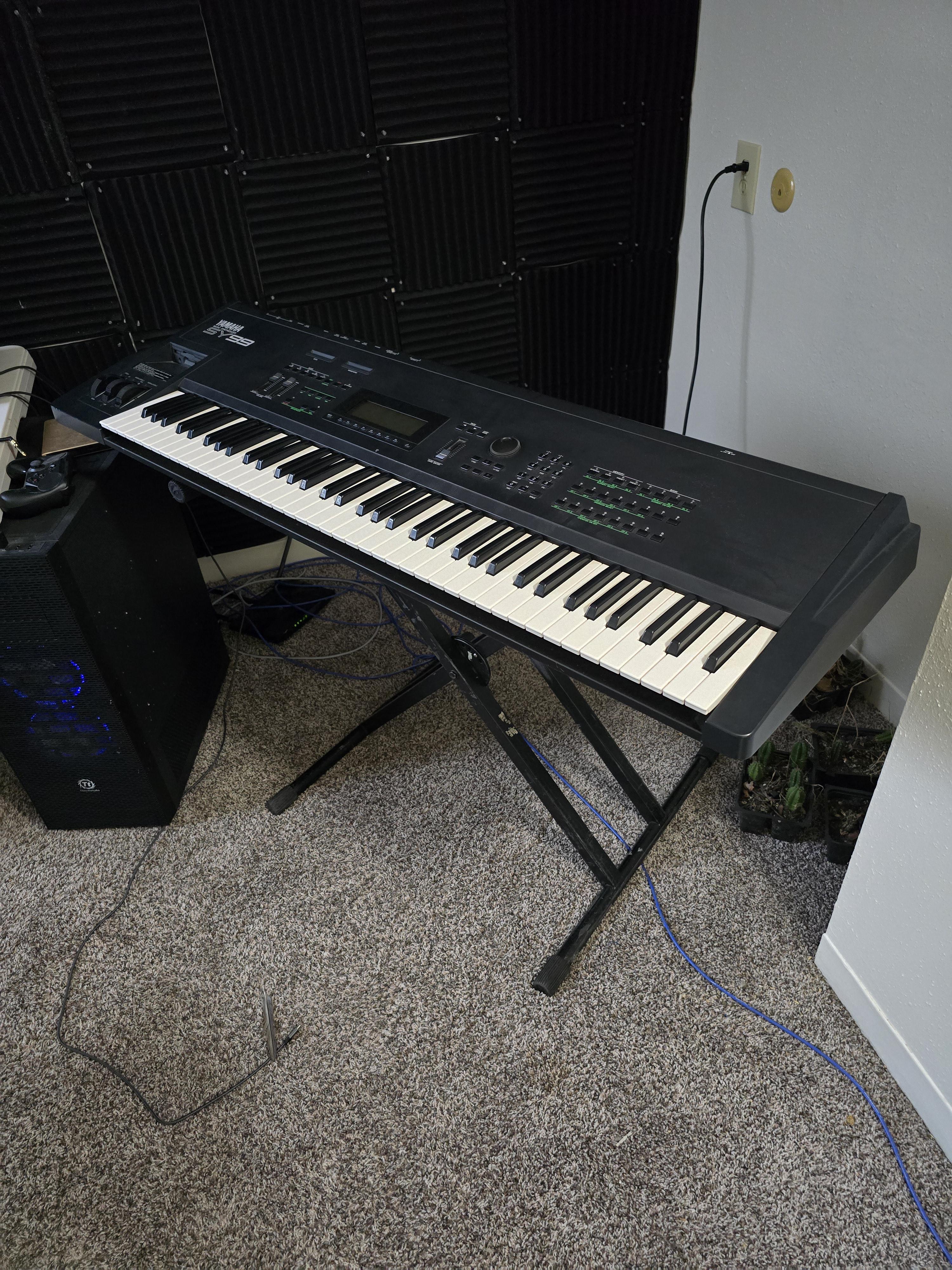 やっと SY99 手に入れた！ : r/synthesizers