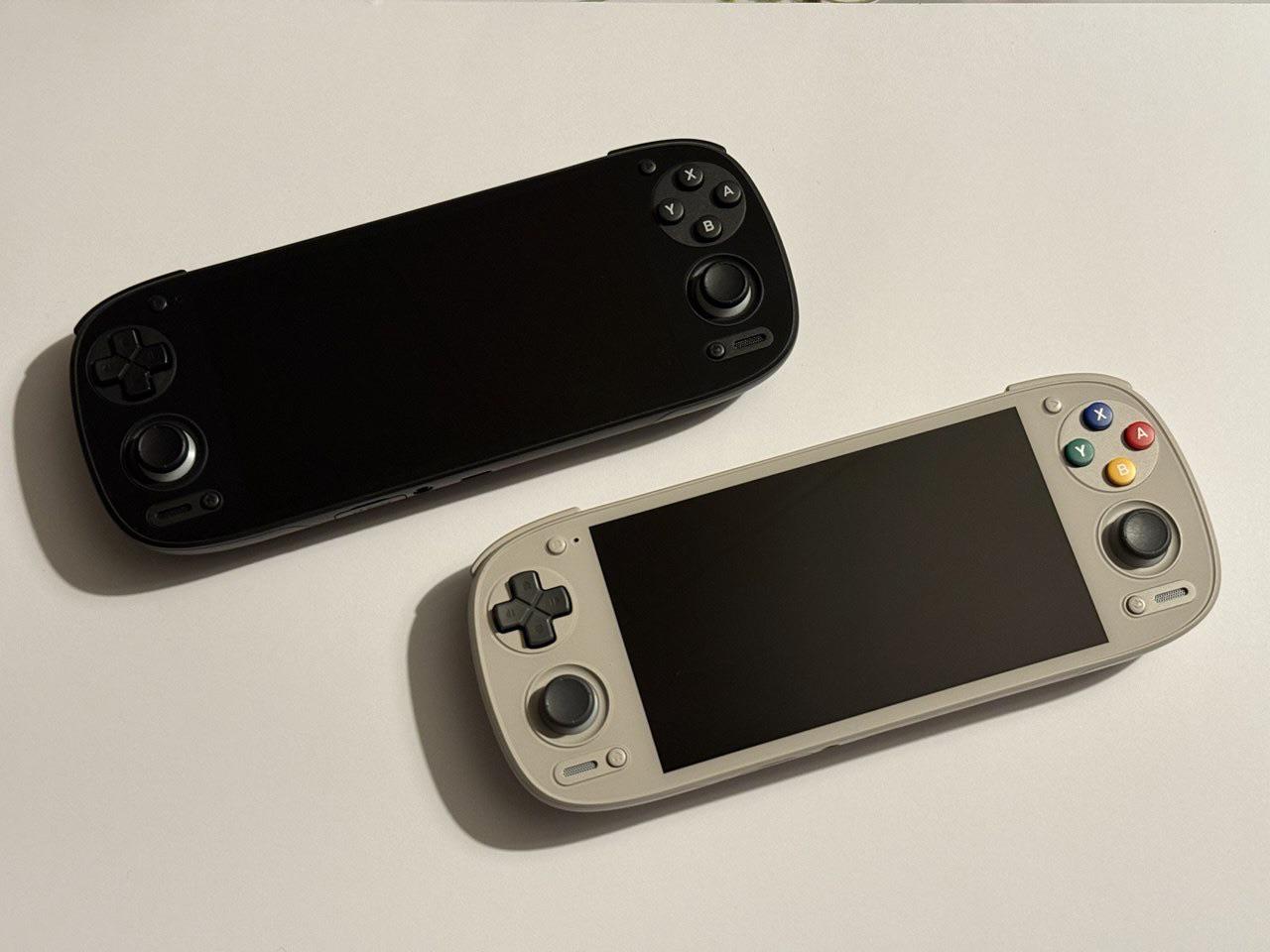 Black vs 16 bit RP5 : r/retroid