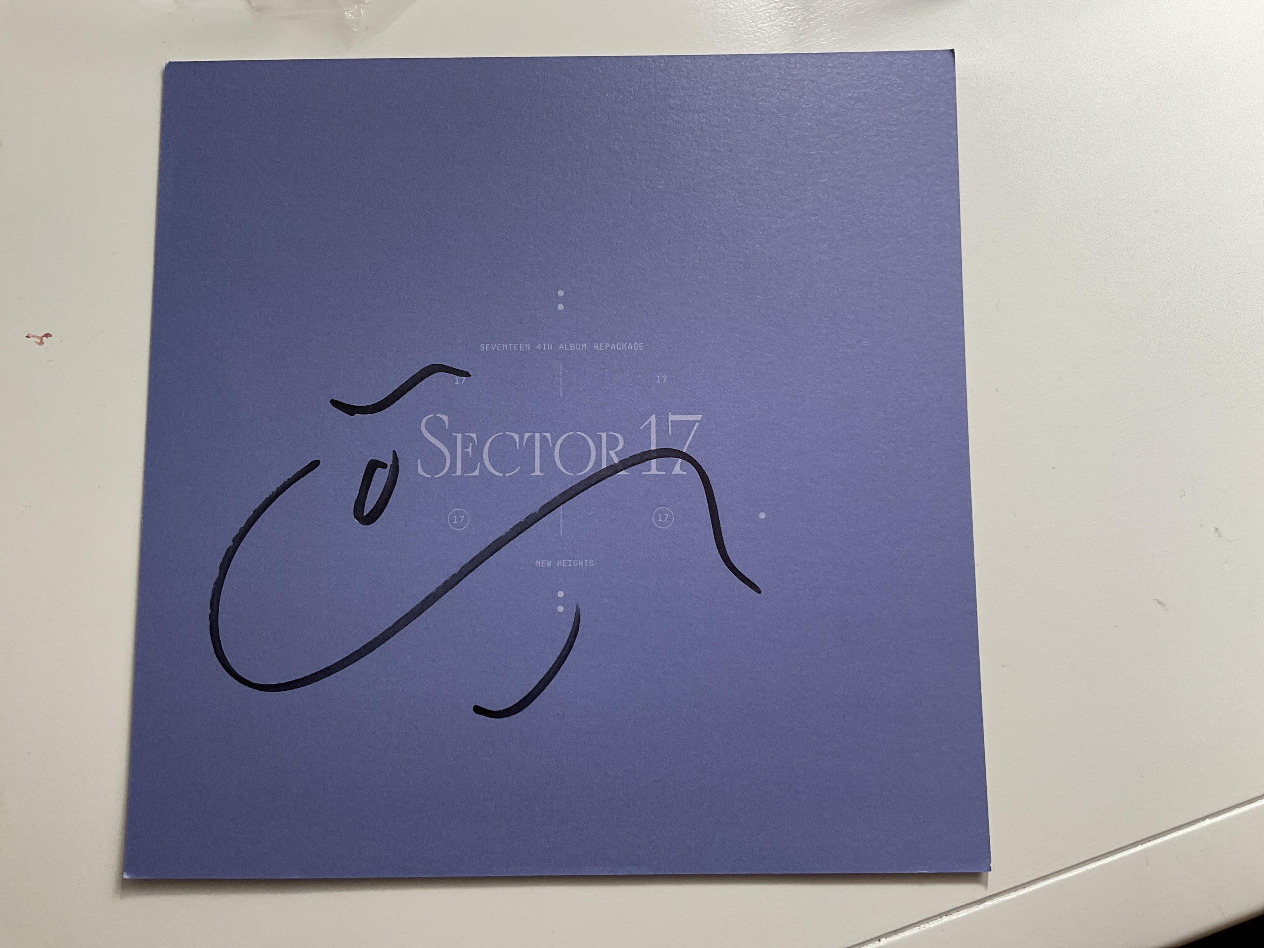 mind if someone knows which member signed this :/ : r/seventeen